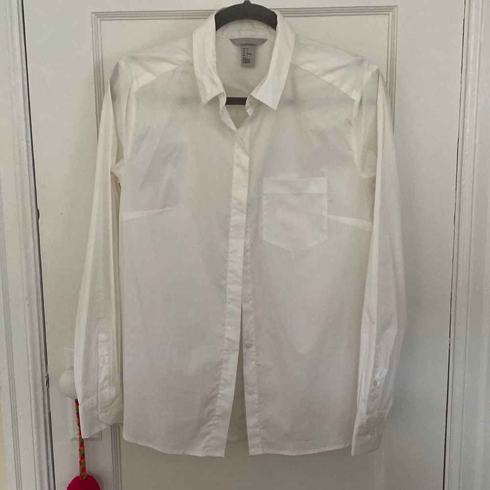 H&M white size 8 button down with front pocket.